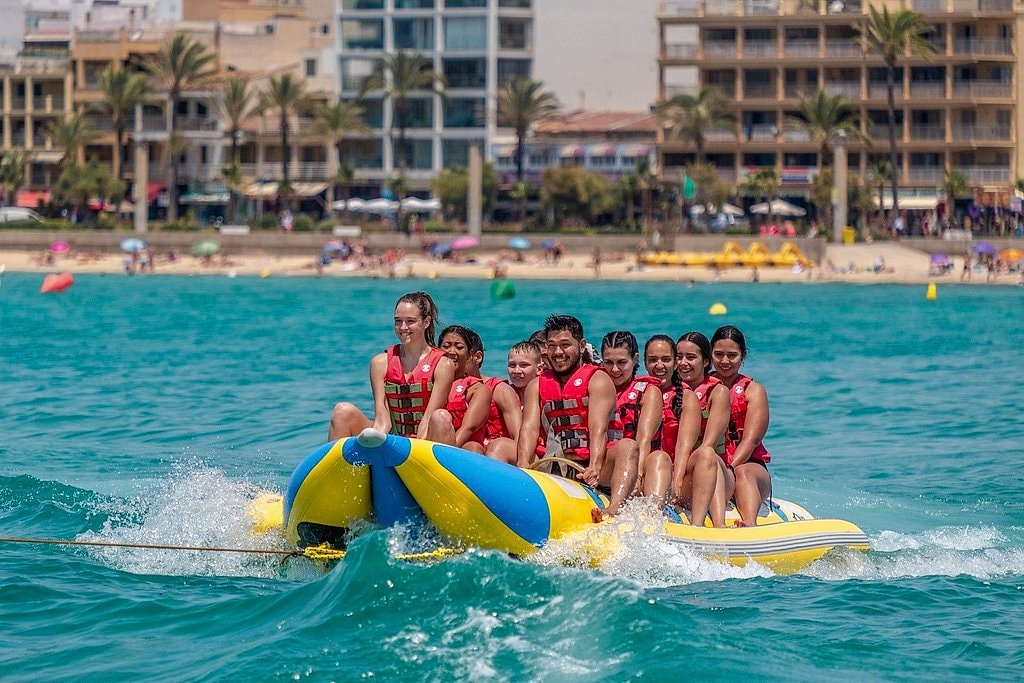 Banana Water Sport in Arenal, Mallorca