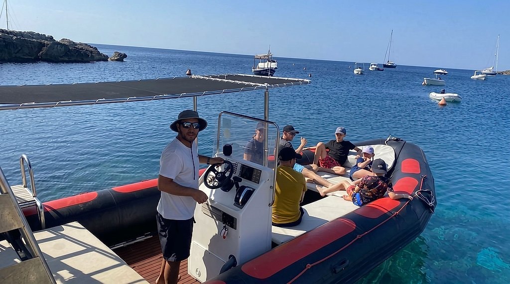 Amazing Snorkel Safari by Boat in Menorca
