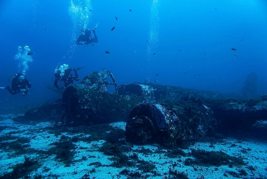 Scuba Diving in Menorca for Certified Divers
