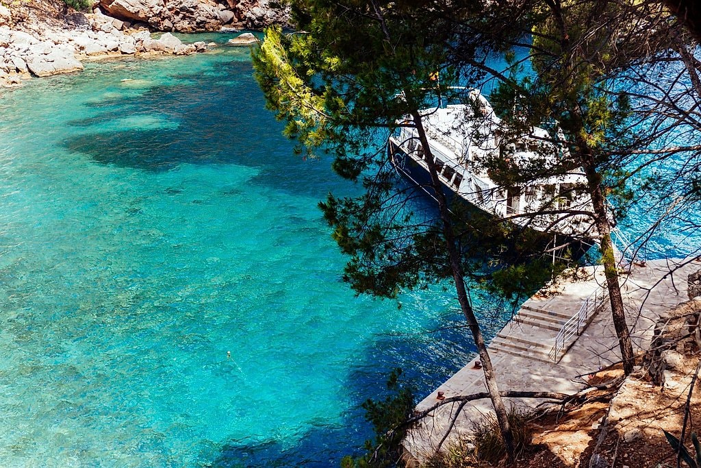 Mallorca Island Tour: Tram, Train, Coast and Mountains
