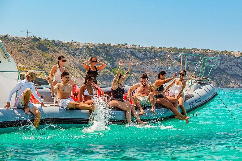 Speed Boat Adventure in Mallorca