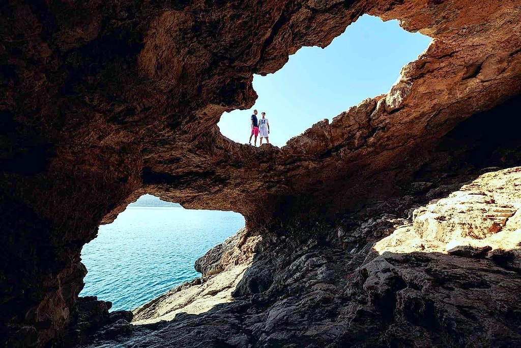 Private Moonlike Coastal Hike in Ibiza