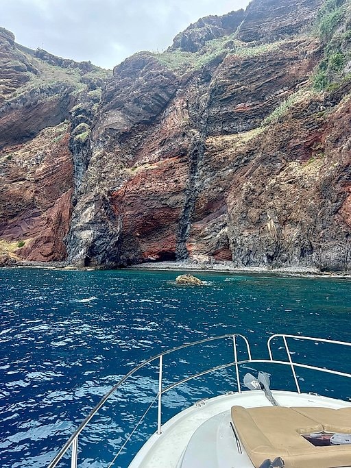 Private Jeanneau Leader 9 Yacht Experience in Madeira