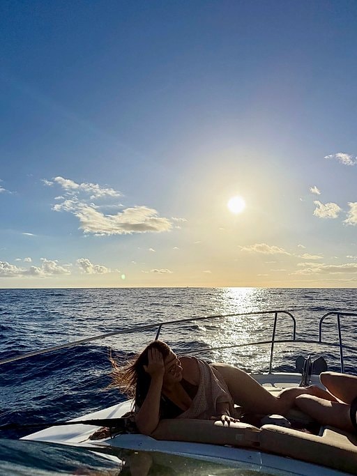 Private Jeanneau Leader 9 Yacht Experience in Madeira