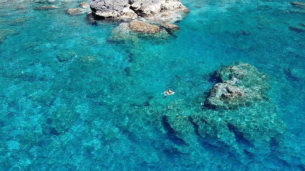 Private Jeanneau Leader 9 Yacht Experience in Madeira