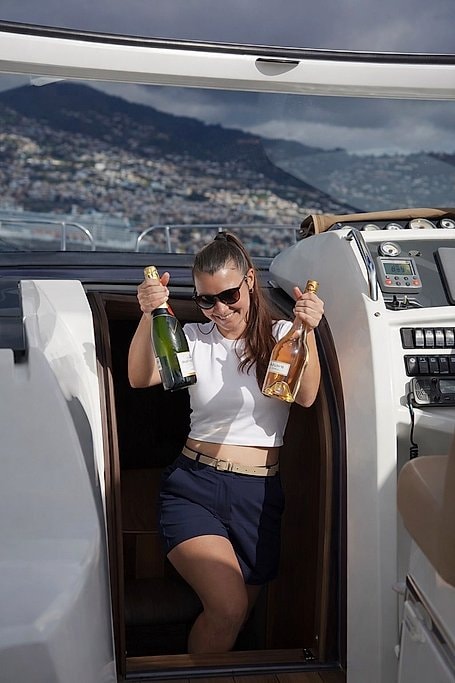 Private Jeanneau Leader 9 Yacht Experience in Madeira