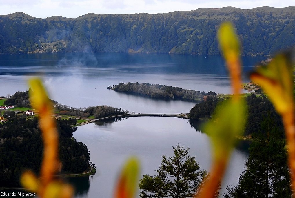 Lagoa do Fogo and Sete Cidades Van Tour