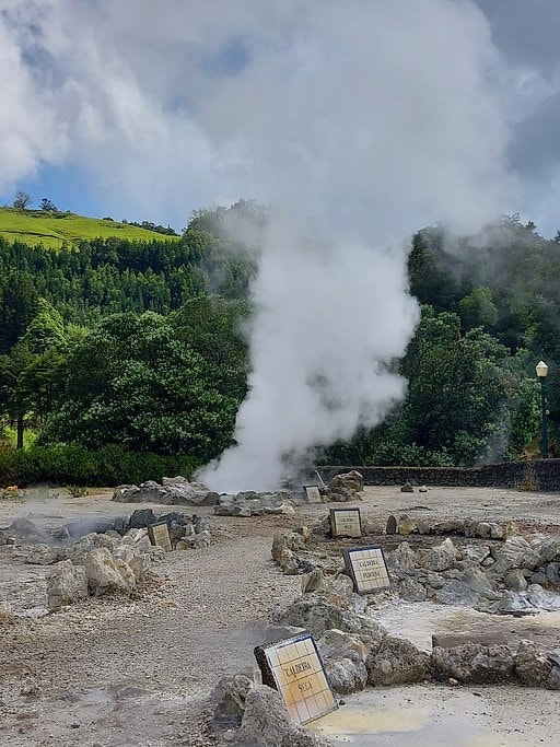 Furnas Jeep Tour with Thermal Baths