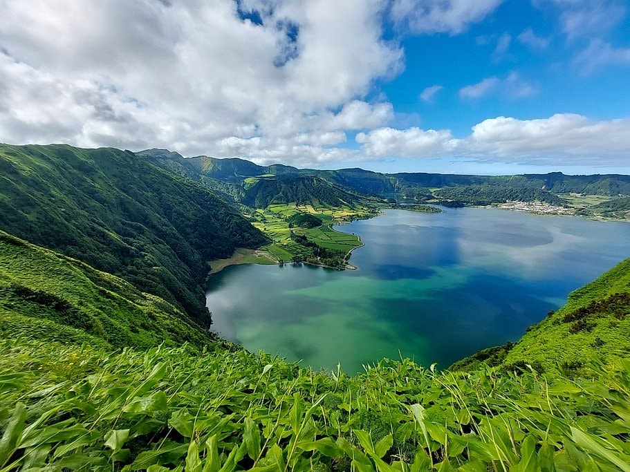 Sete Cidades 4x4 Jeep Tour from Ponta Delgada