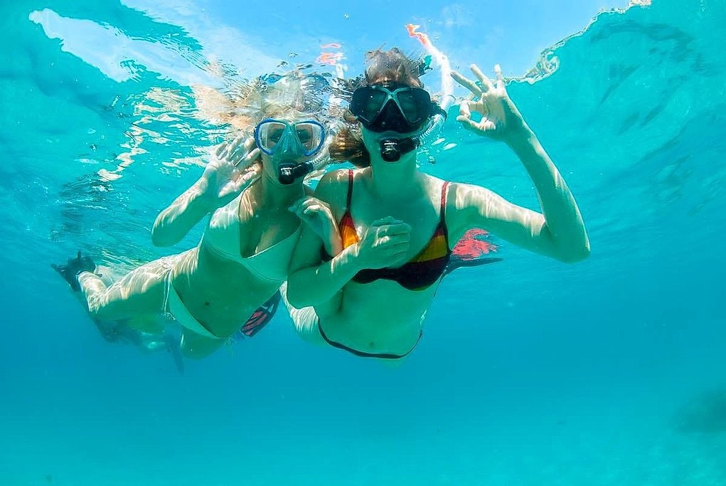 Mallorca Snorkeling Excursion in Calviá