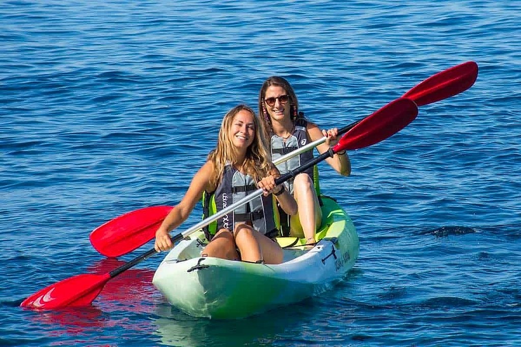 Guided Kayak Tour in Calvia, Mallorca