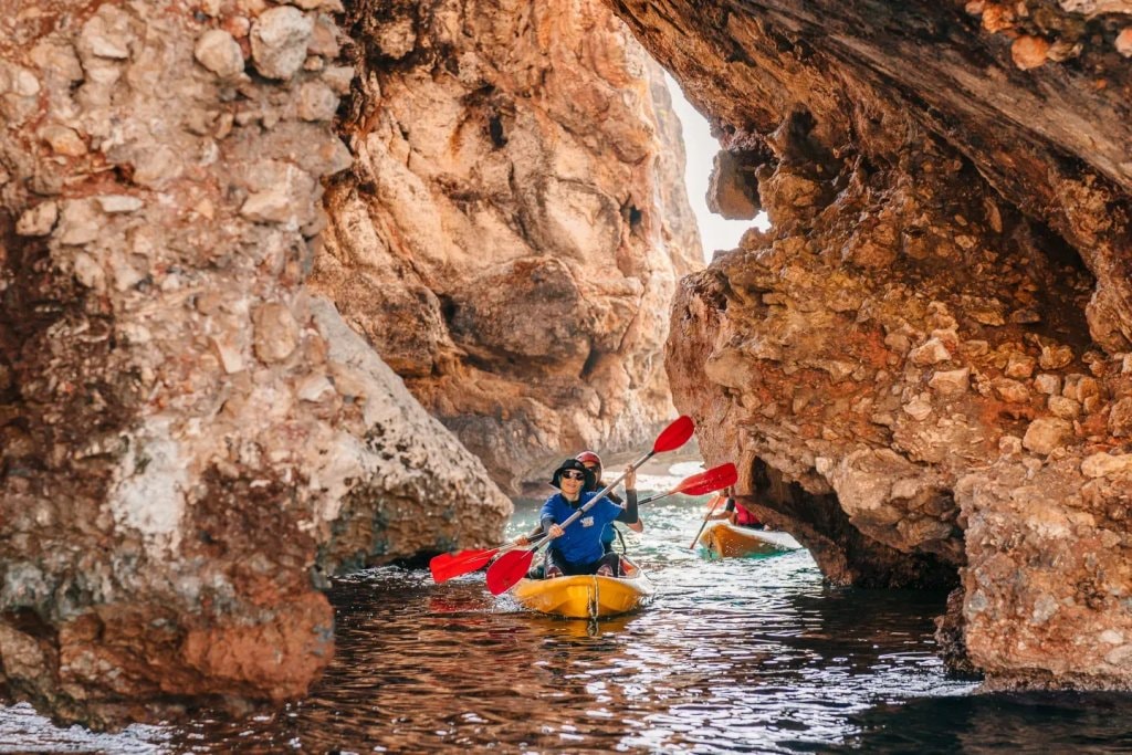 Mallorca Kayak Tours: Caves, Cliffs and Coastlines