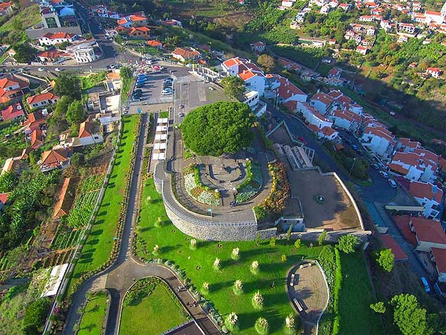Madeira Highlights: Mountains & Nuns Valley Half-Day Tour
