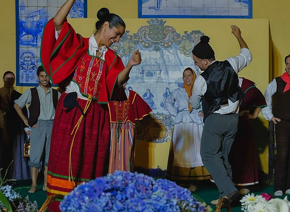 Madeira Night Experience with Dinner & Folklore Show