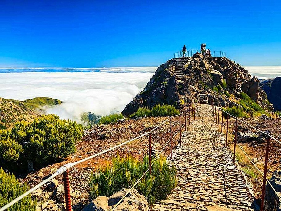 Madeira Full Day Hike to Pico Ruivo