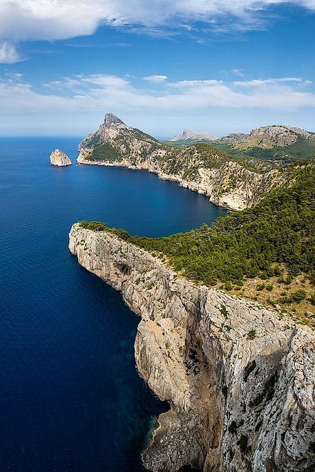 Coll Baix Sailing Experience in Mallorca