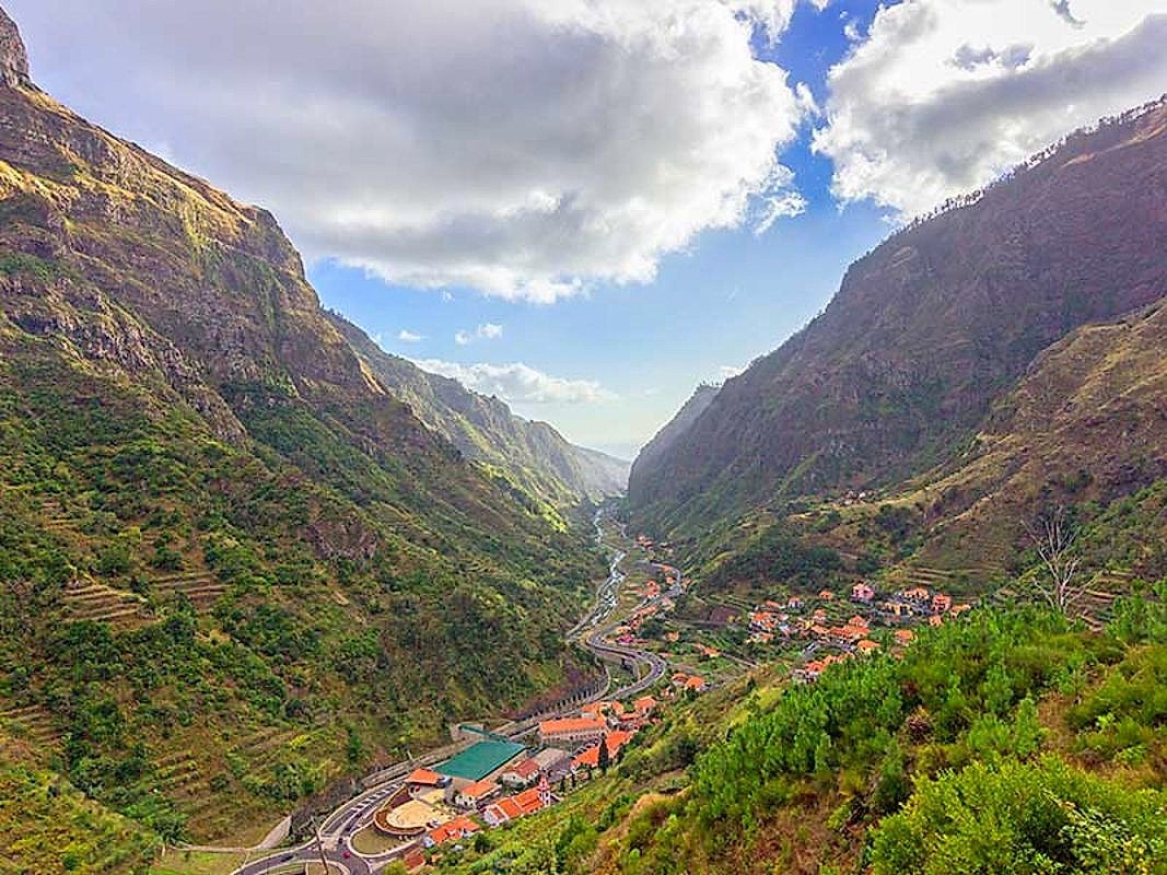 Vale da Serra d’Água Half Day Walk Madeira