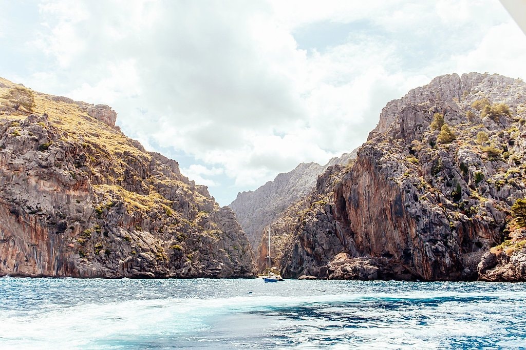 Mallorca Island Tour: Tram, Train, Coast and Mountains