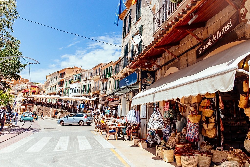 Mallorca Island Tour: Tram, Train, Coast and Mountains